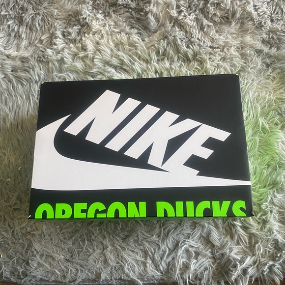 Nike Air Force 1 DOAF Oregon ‘ Duck or Egg’ PE - Picture 6 of 7